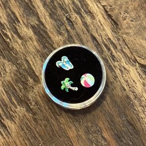 Origami Owl “Beach Life” charm bundle! ✨